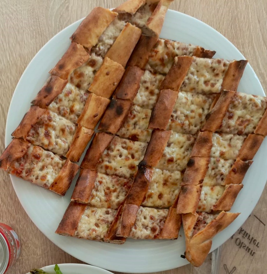 Kıymalı Kaşarlı Pide – Barış Pide Denizli